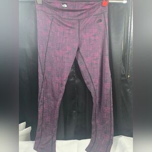 The North Face Purple & Black Patterned Leggings Women’s Size L Activewear Yoga